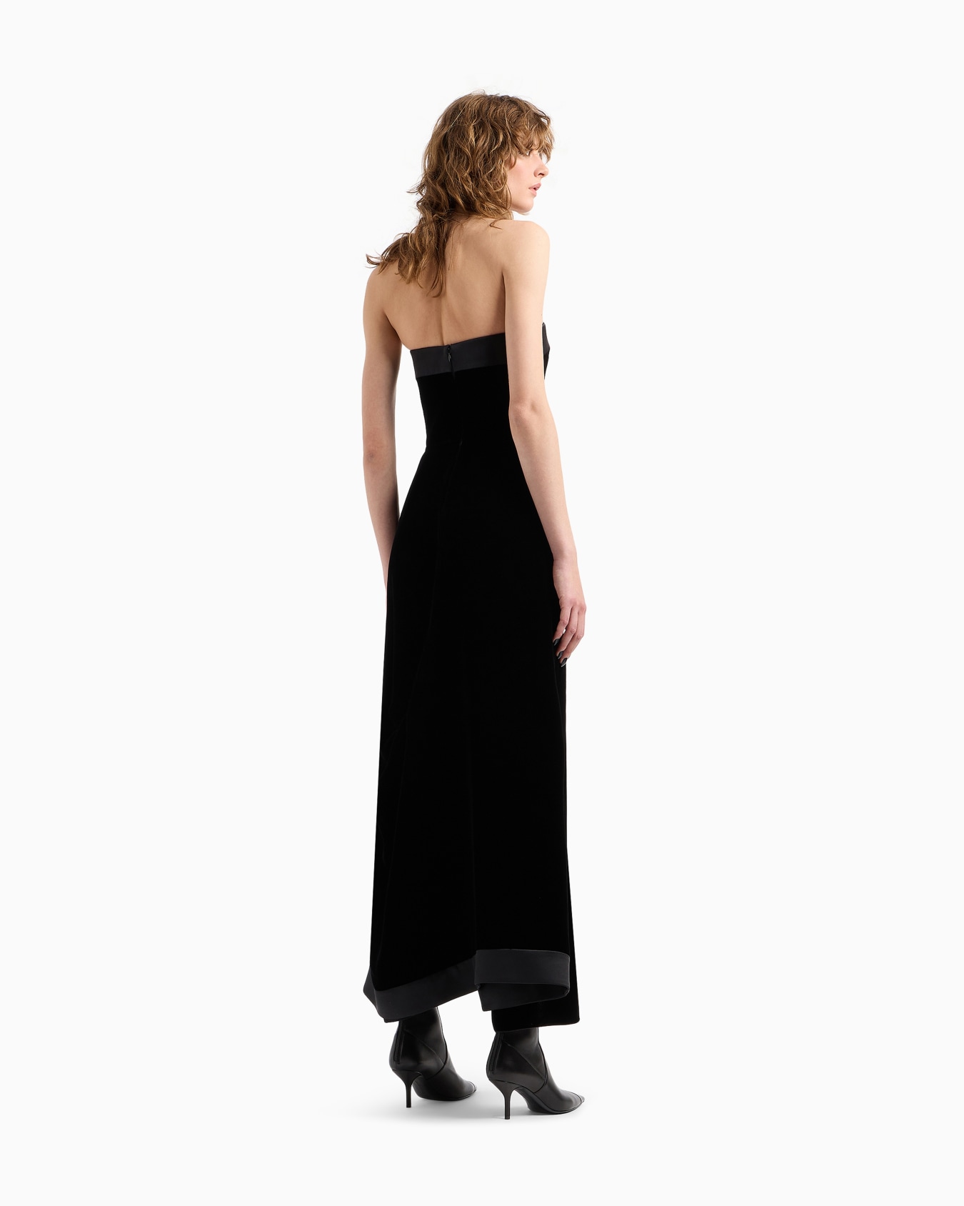 Velvet bustier jumpsuit Slide 3