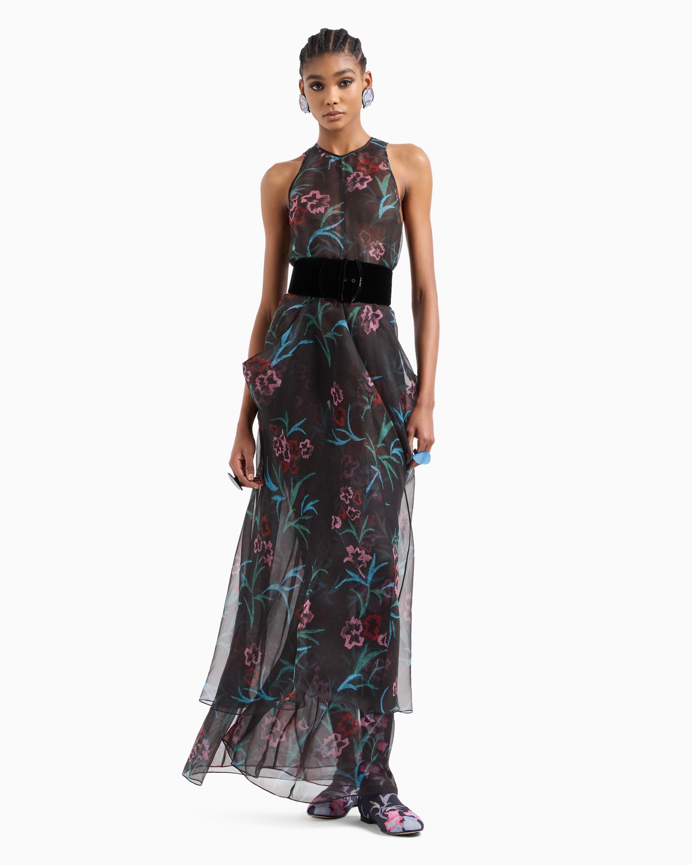 Long dress in silk organza with a floral print Slide 4