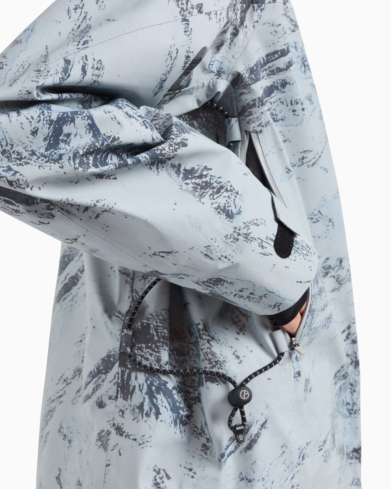 Giorgio Armani Neve ski jacket in printed reflex fabric Slide 5