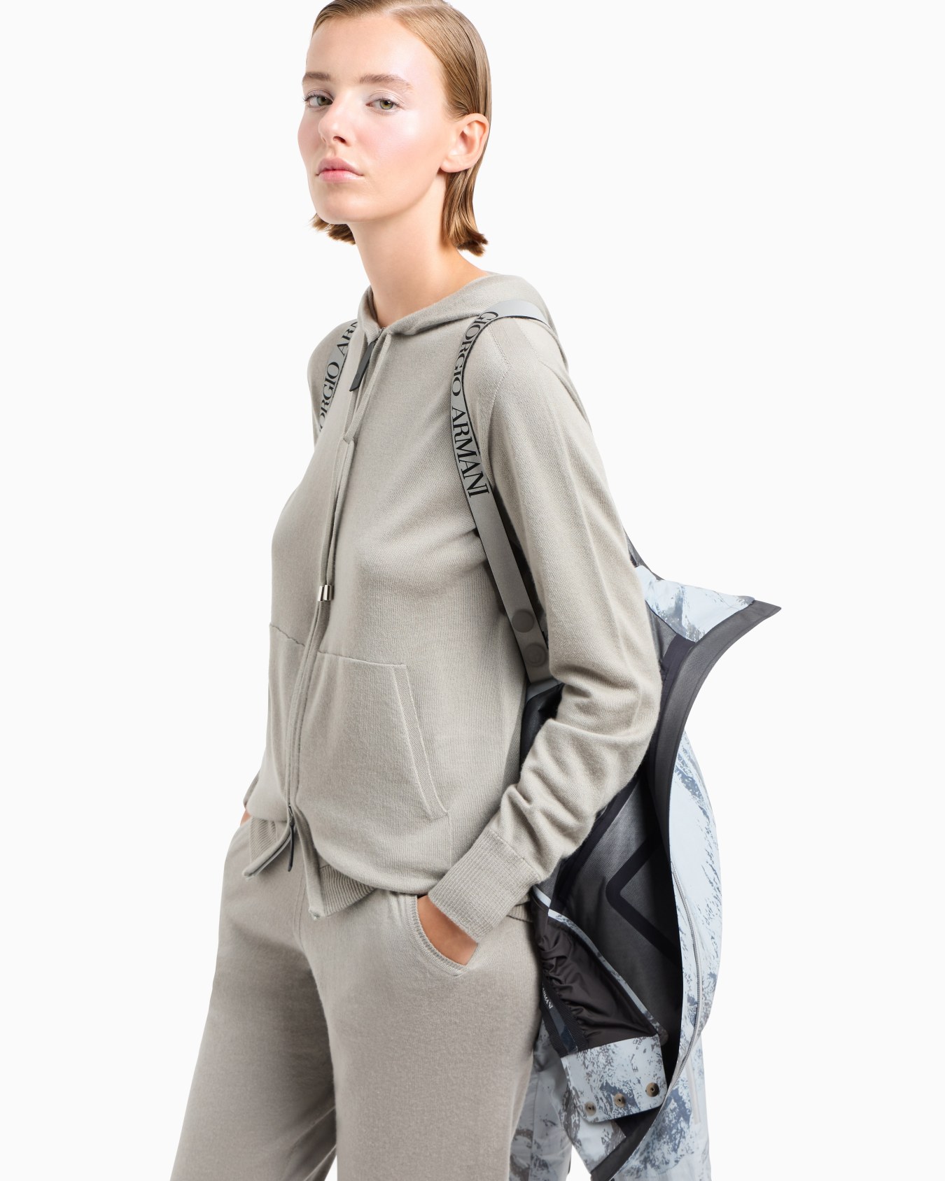 Giorgio Armani Neve ski jacket in printed reflex fabric Slide 6