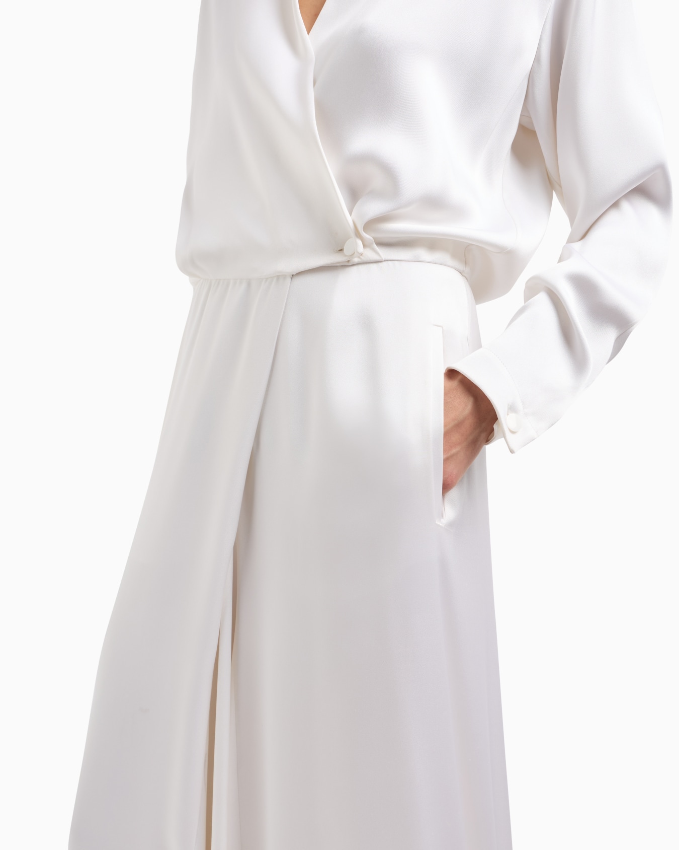 Robe longue en double satin de soie Diapositive 5