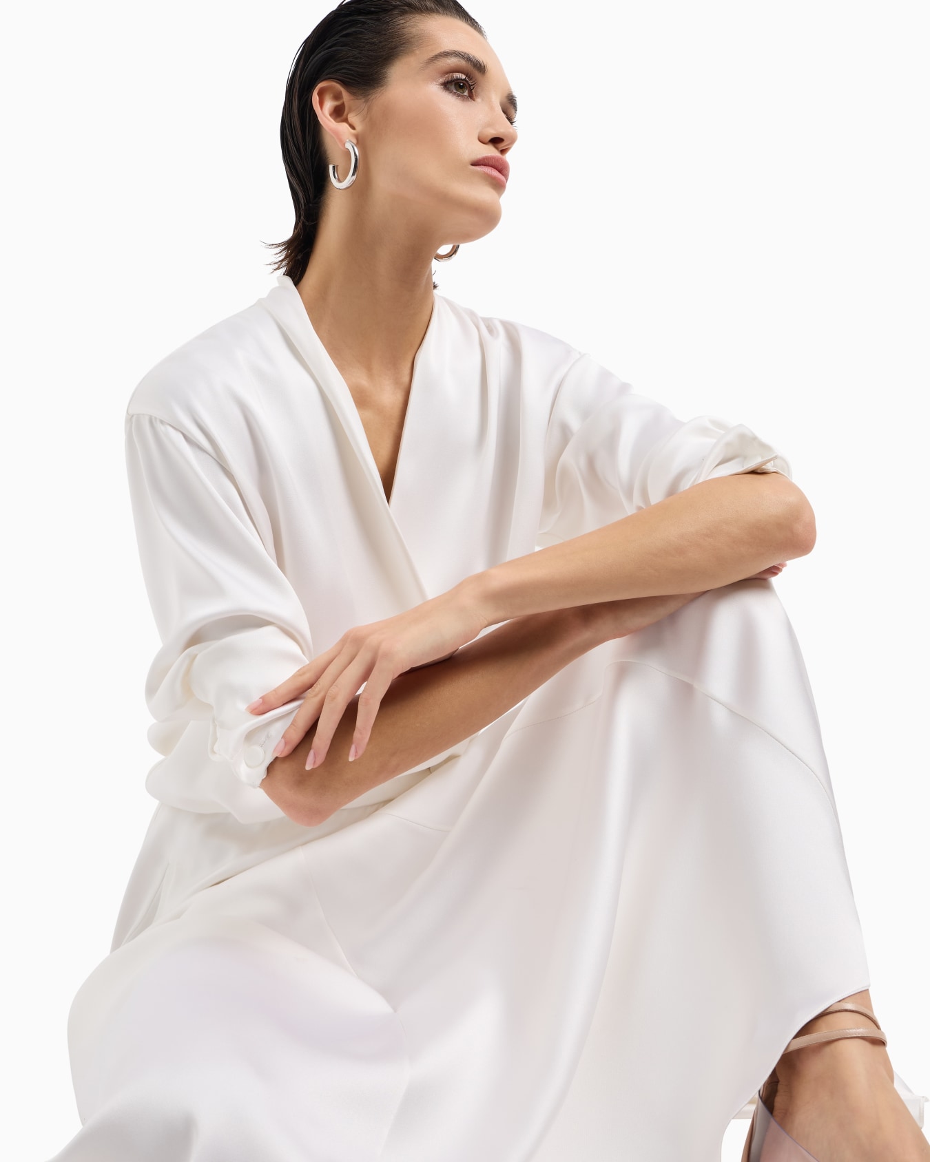 Robe longue en double satin de soie Diapositive 6