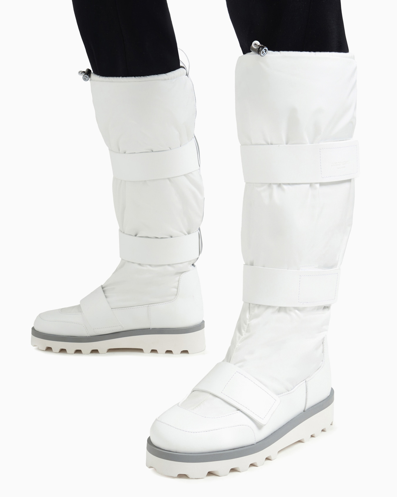 Giorgio Armani Neve après-ski boots in technical fabric and leather Slide 5