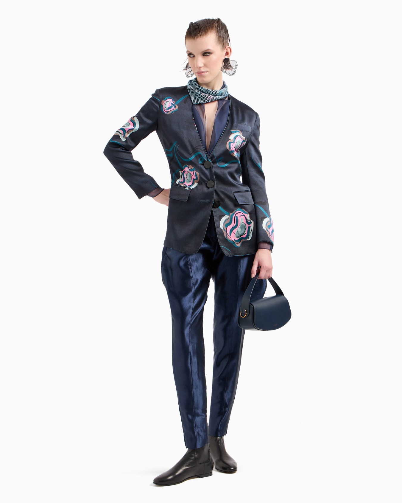 Single-breasted jacket in silk faille with a floral print Slide 3