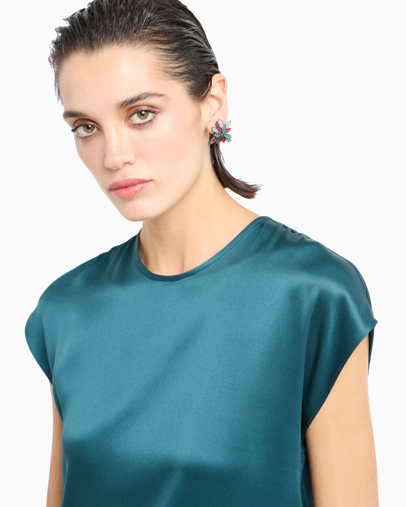 Long blouse in silk double satin Slide 4