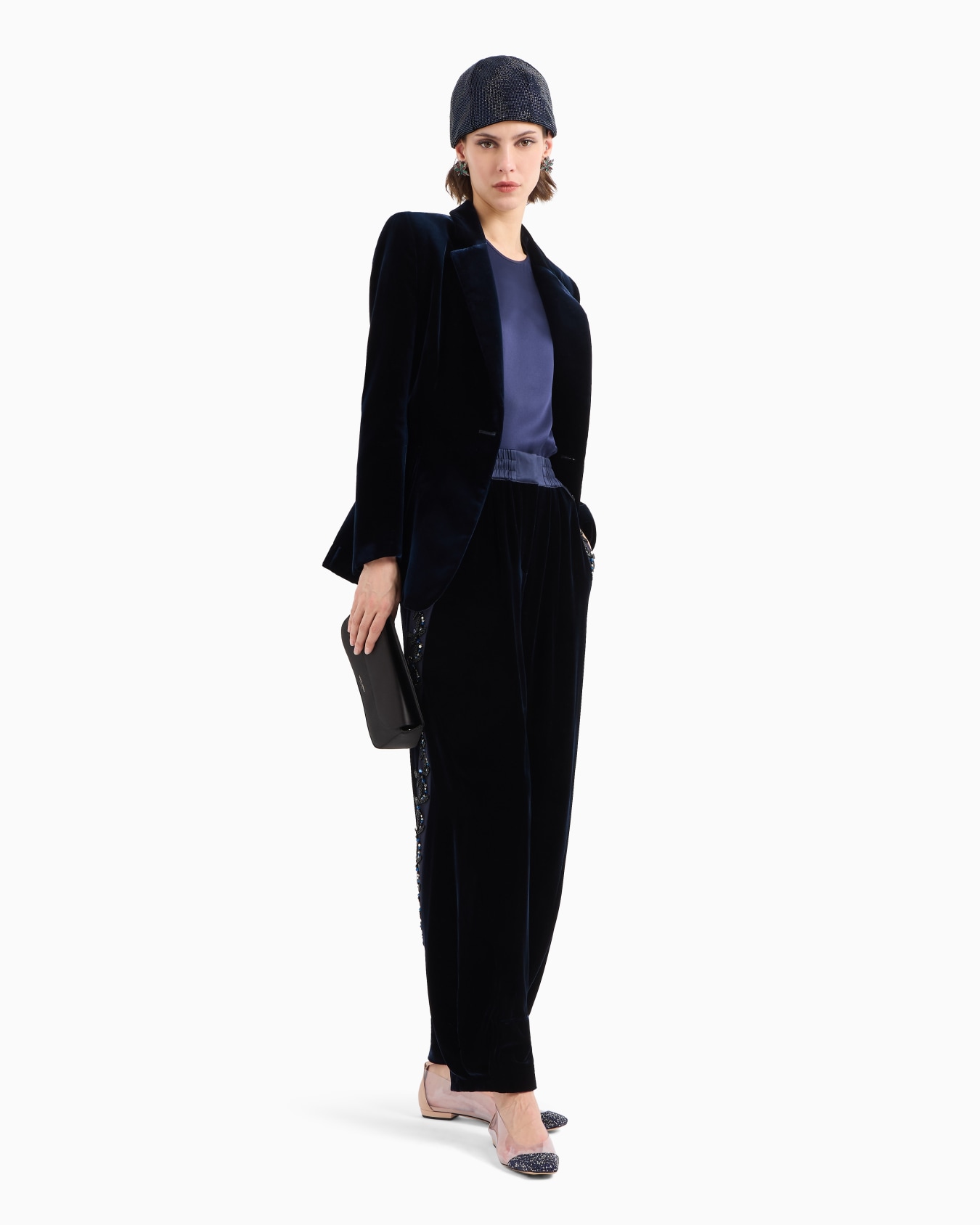 Long blouse in silk double satin Slide 3