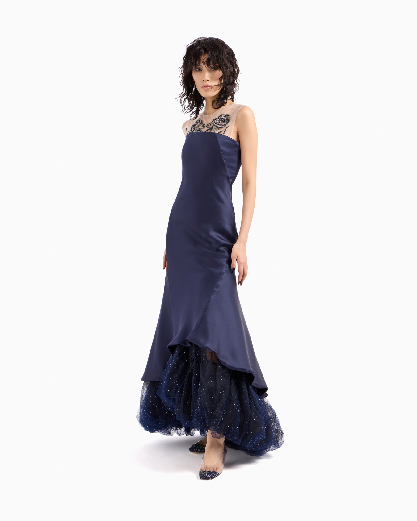 Langes Bustierkleid aus Seide und besticktem Tüll Folie 2
