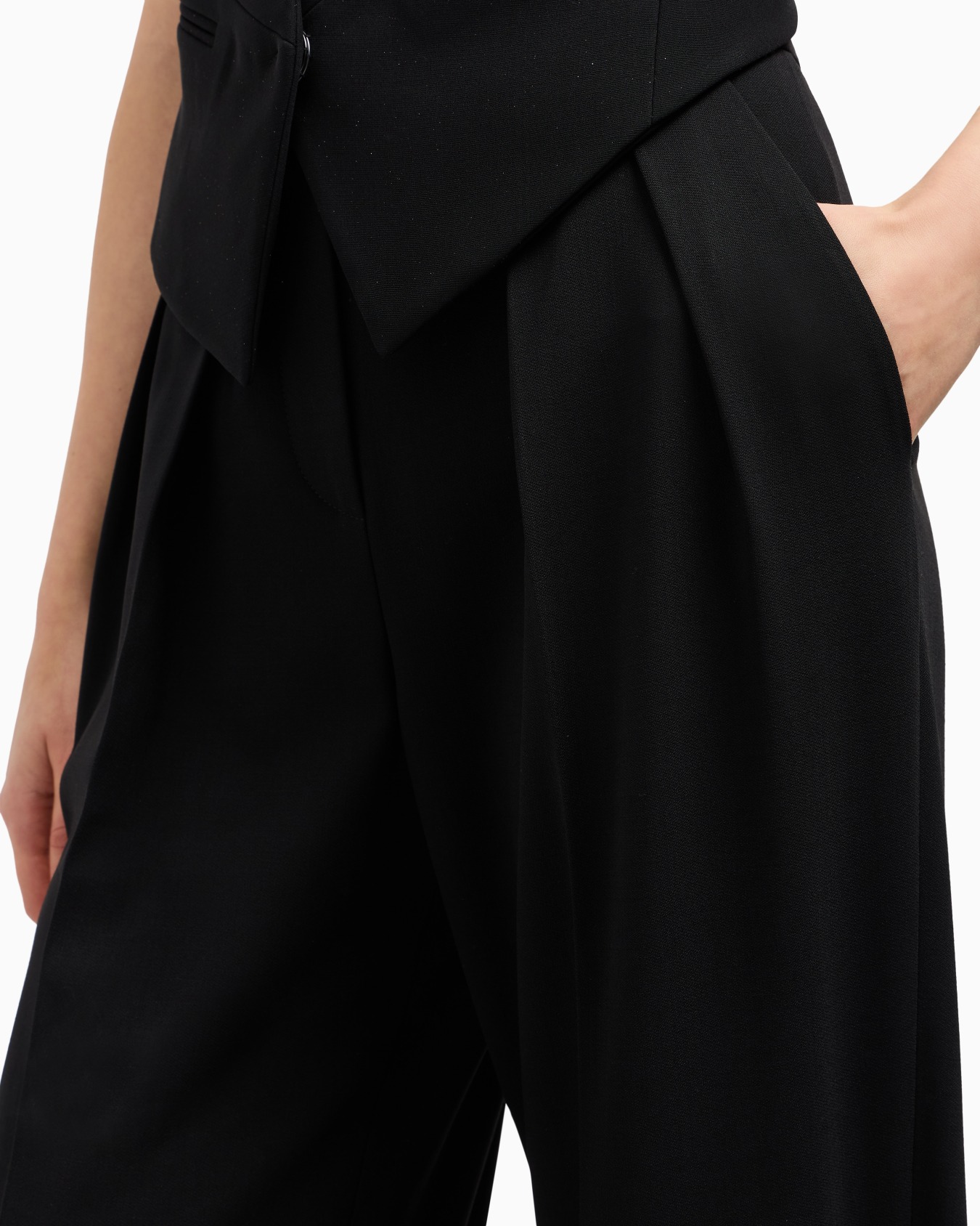 Two-pleat barathea-wool trousers Slide 4