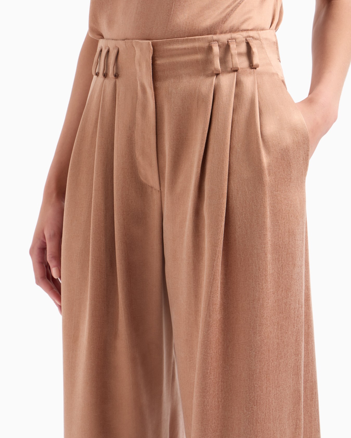 Wide-leg viscose and cupro trousers Slide 5