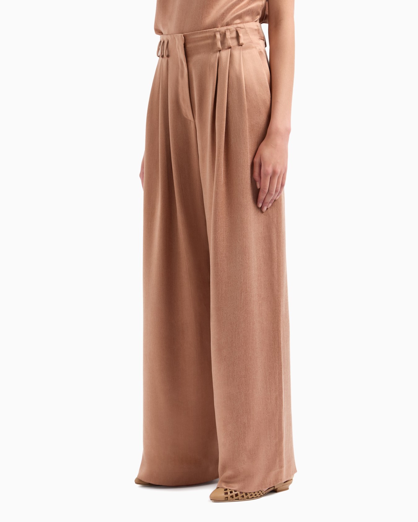 Wide-leg viscose and cupro trousers Slide 4