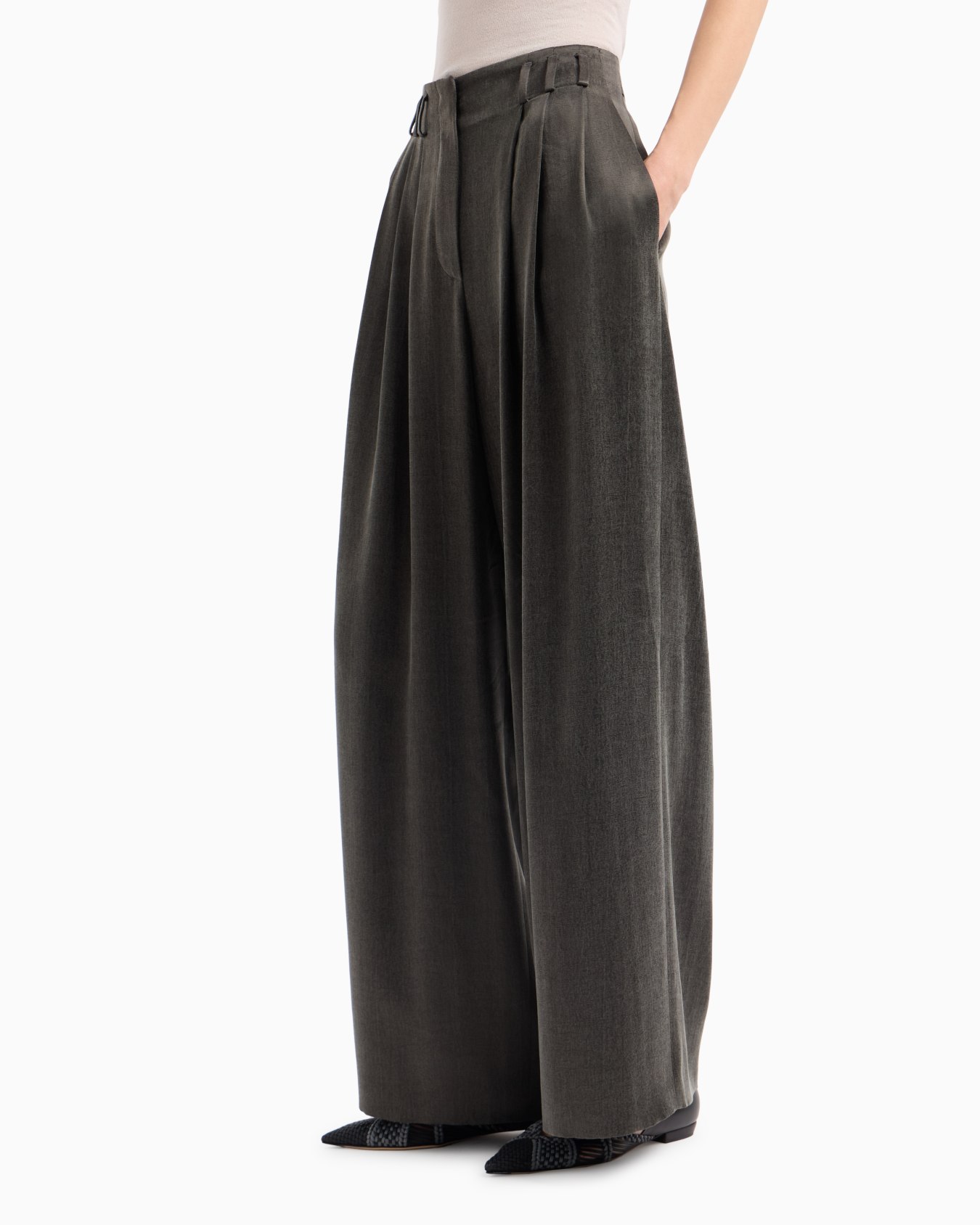 Wide-leg viscose and cupro trousers Slide 2