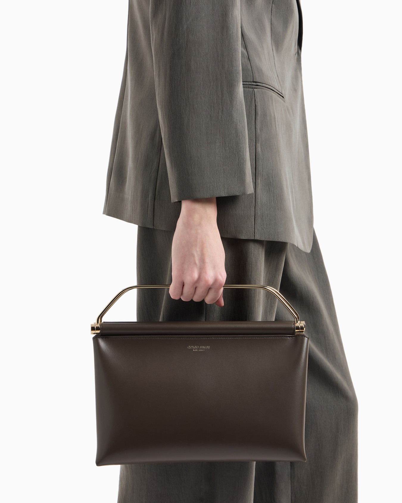 Large leather handbag Slide 5