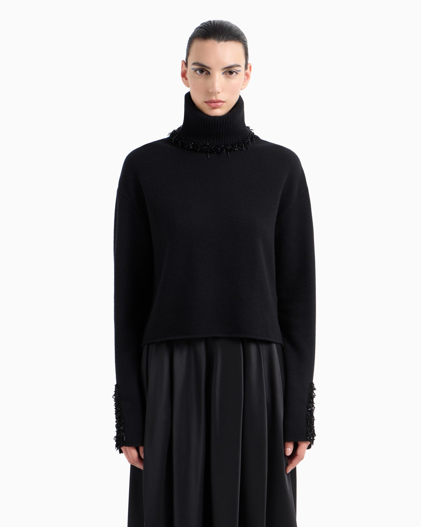 Mock-neck jumper in cashmere and wool with embroidery Slide 3