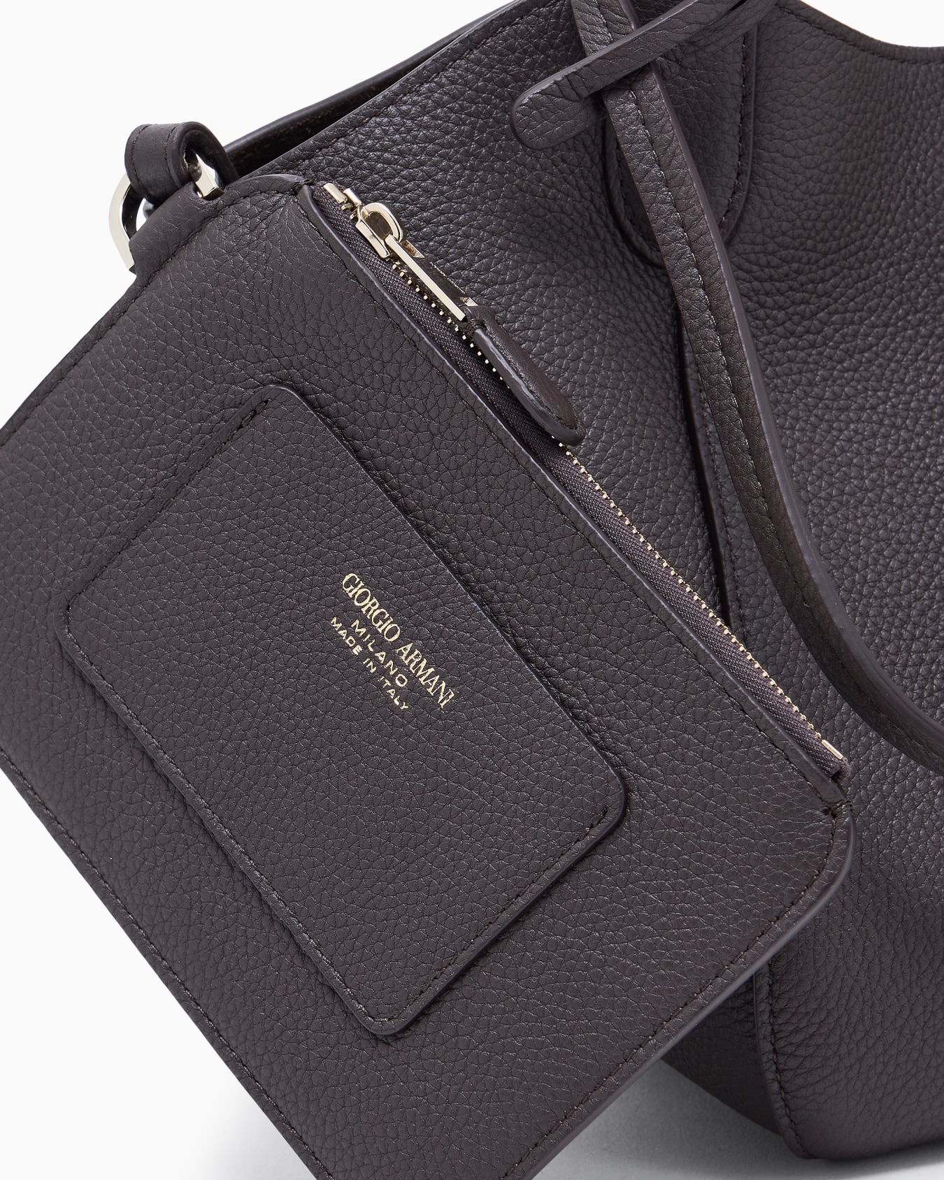 Small pebbled leather handbag Slide 4