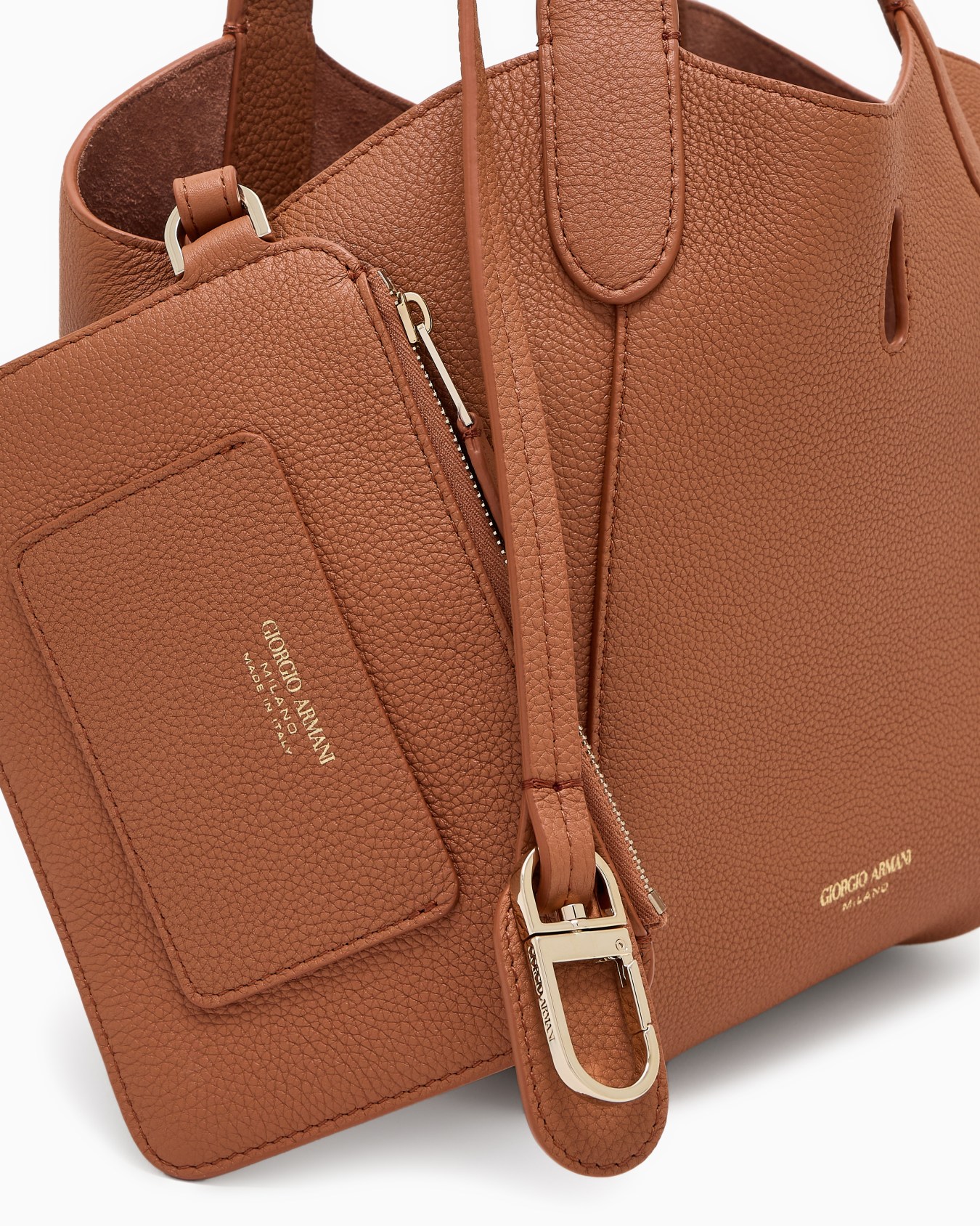 Small pebbled leather handbag Slide 4