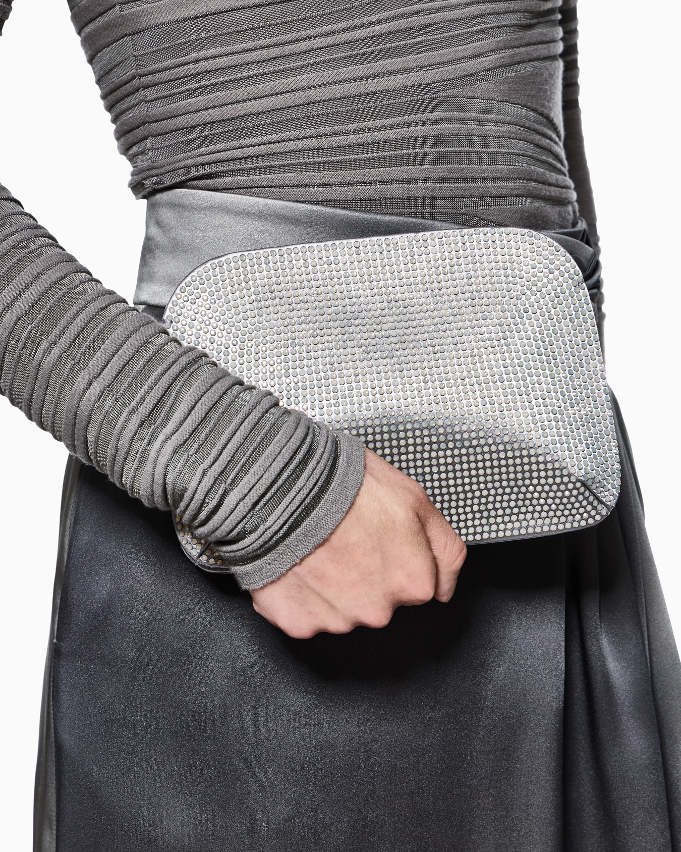 Pochette la Prima en satin et strass opalescents Diapositive 6