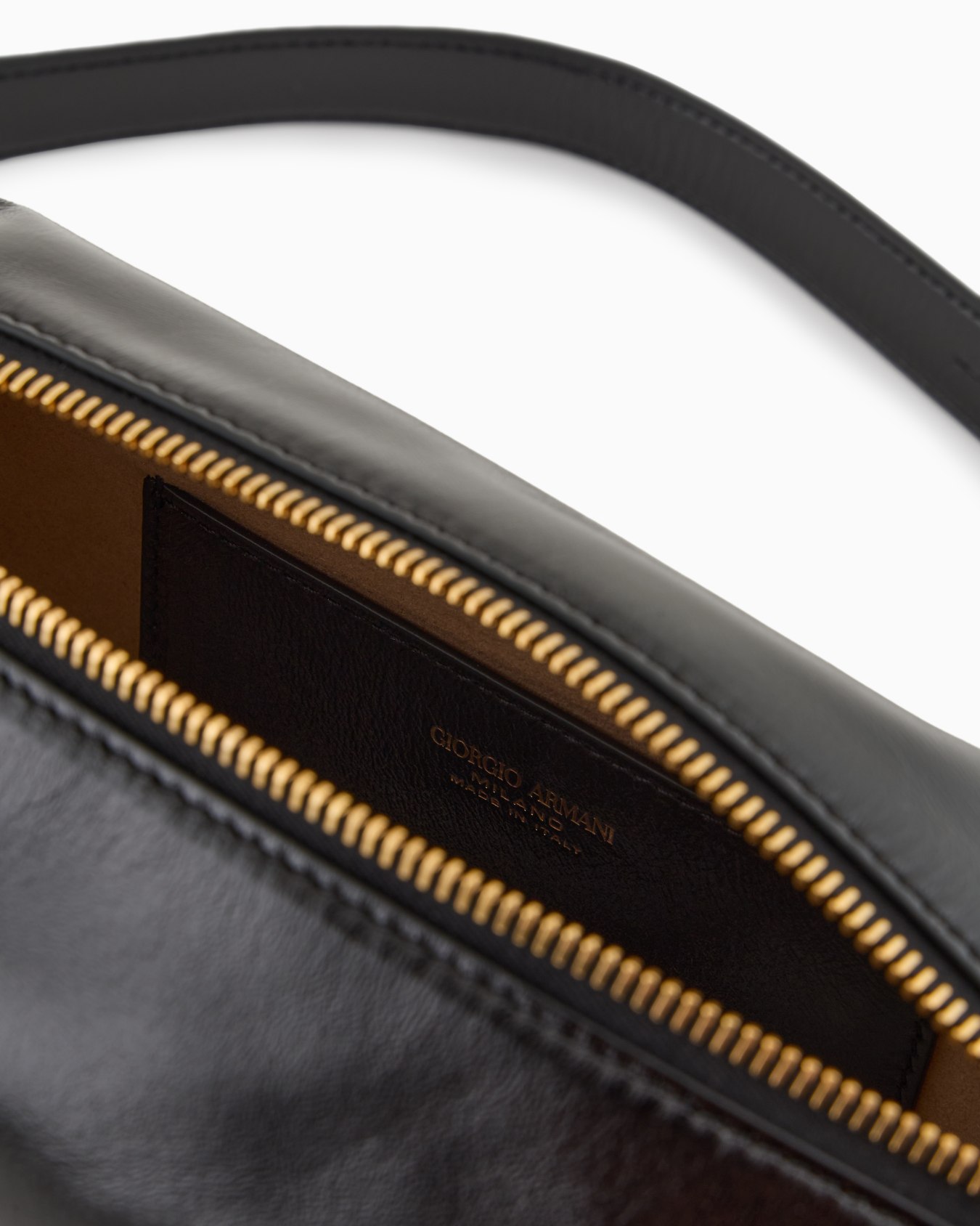 La Prima Soft small hobo bag in patent nappa leather Slide 3