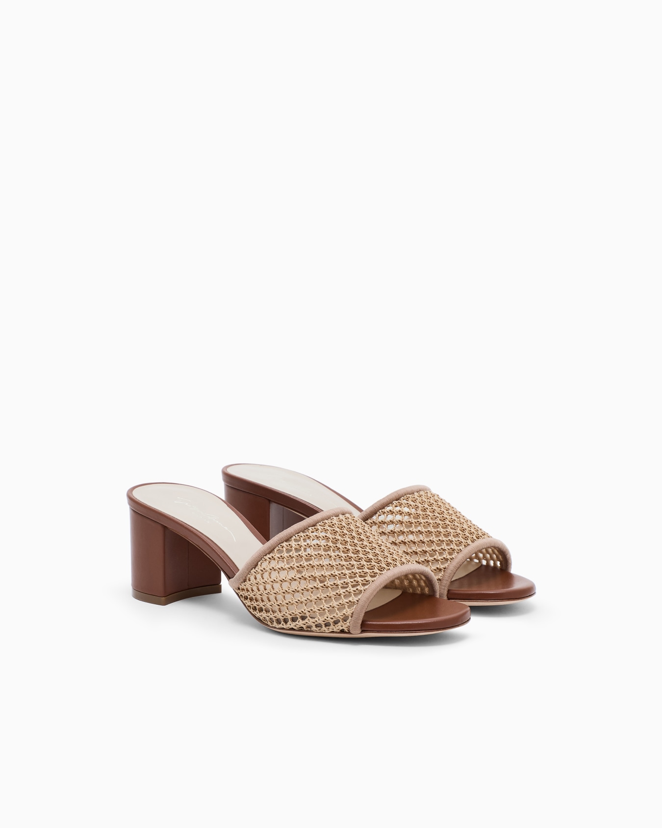 Sandales à talons en tissu ajouré Diapositive 1