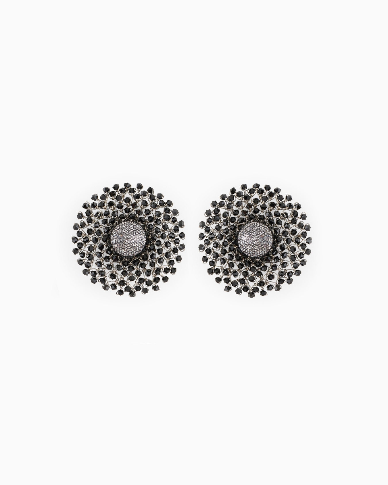 Metal and bead clip-on earrings Slide 0