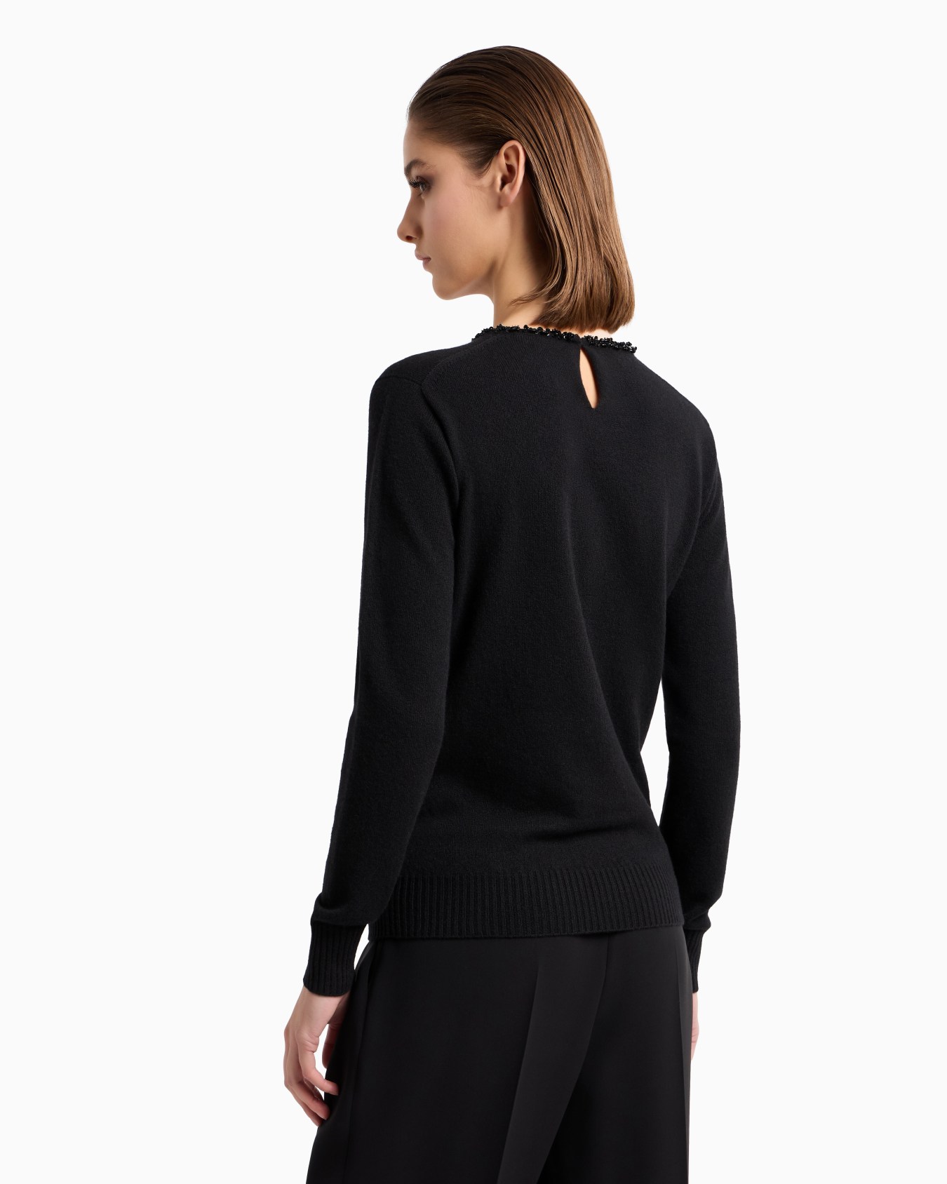 Cashmere crew-neck jumper with embroidery Slide 2