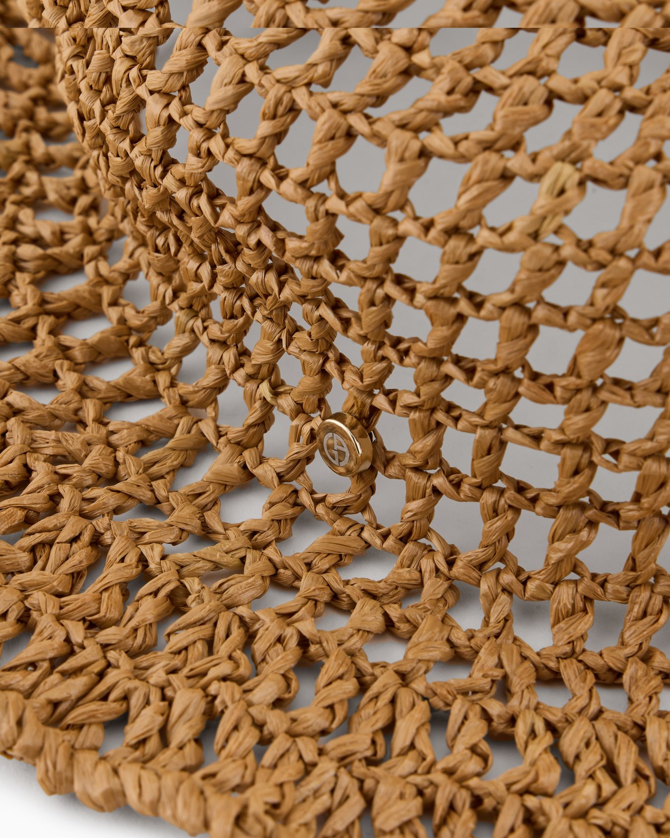 Woven viscose cloche hat Slide 2