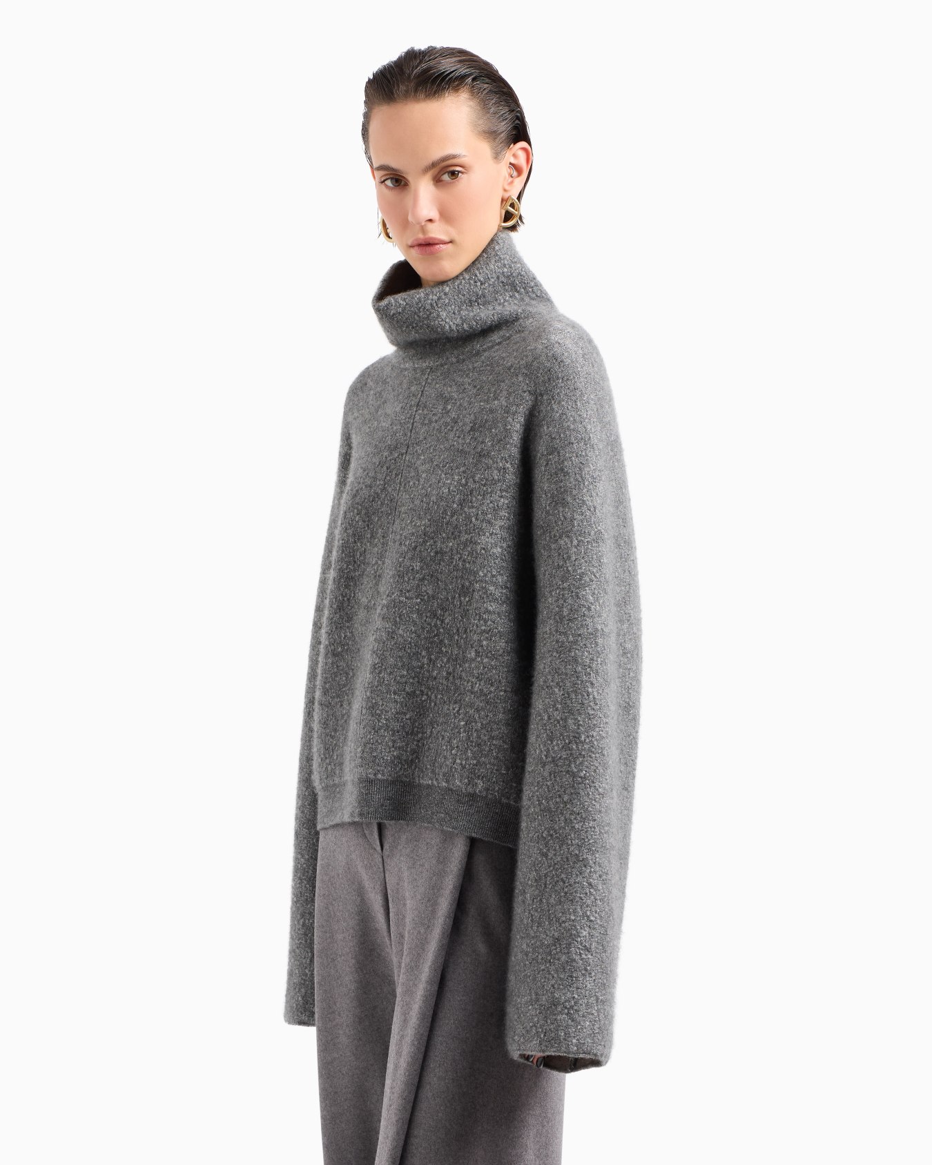 Viscose, cashmere and silk mock-neck jumper Diapositiva 3