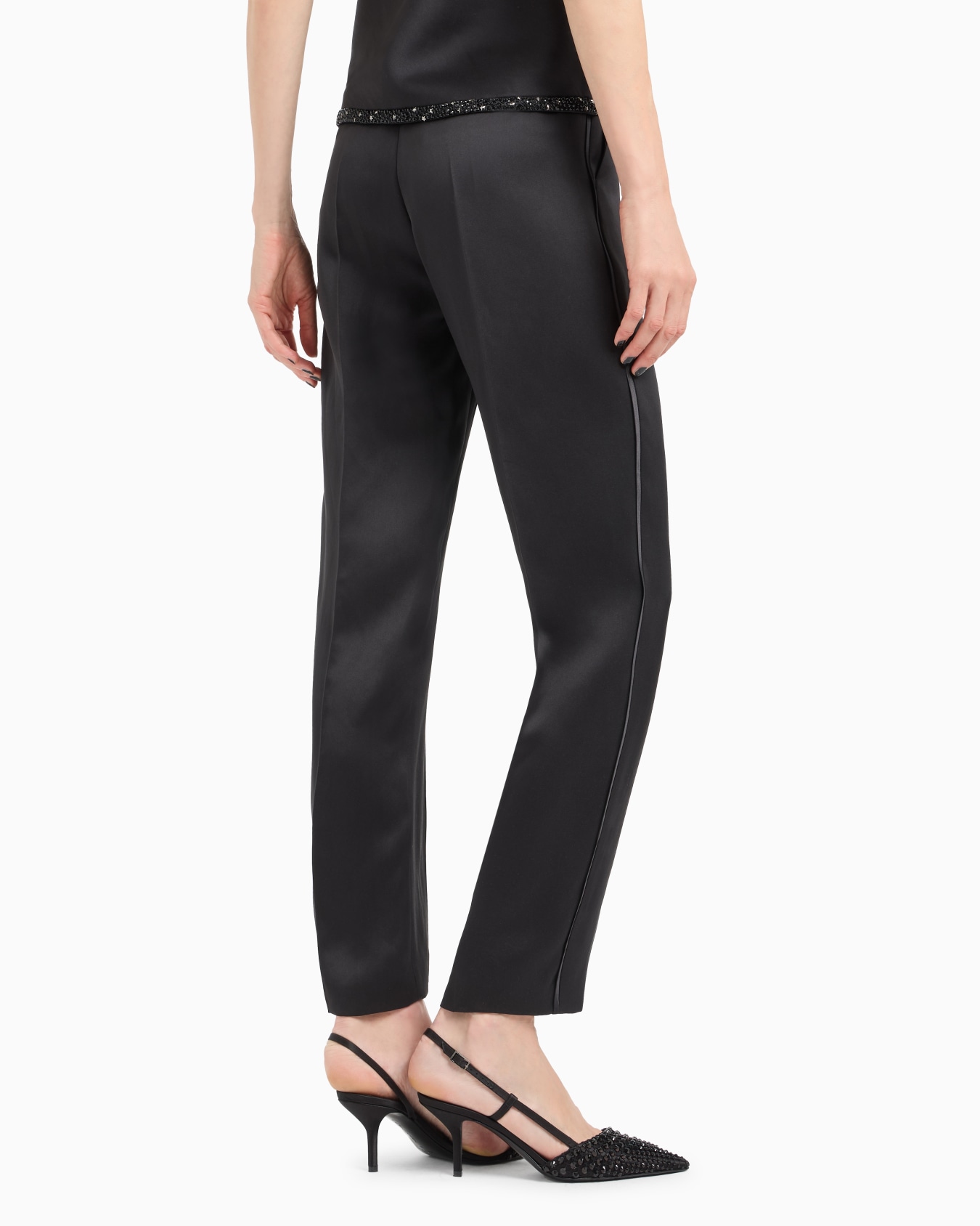 Glitter silk satin single-pleat trousers Slide 2