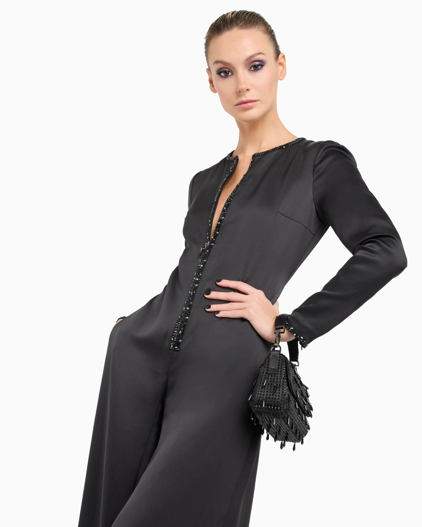 Silk jumpsuit with embroidered details Slide 5