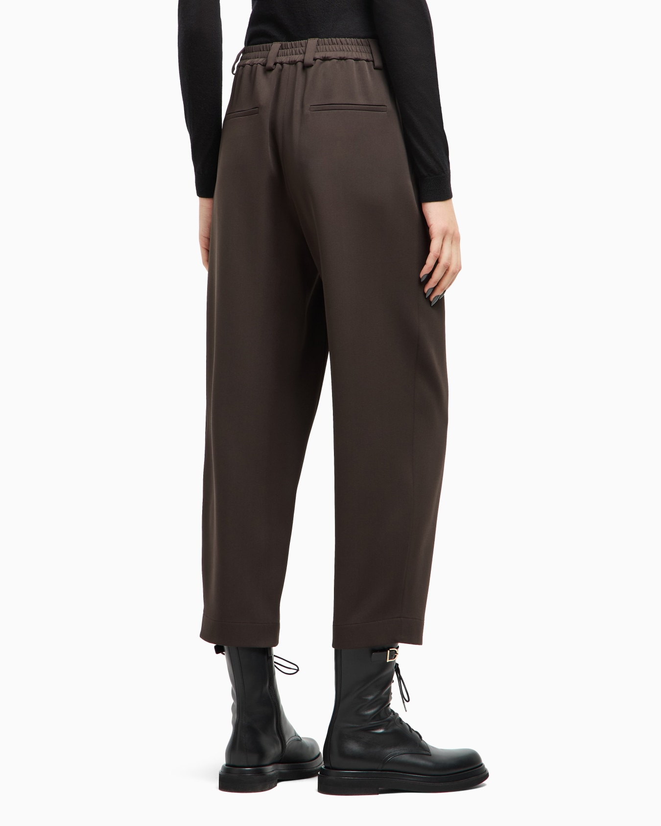 Straight trousers in silk double georgette Slide 3