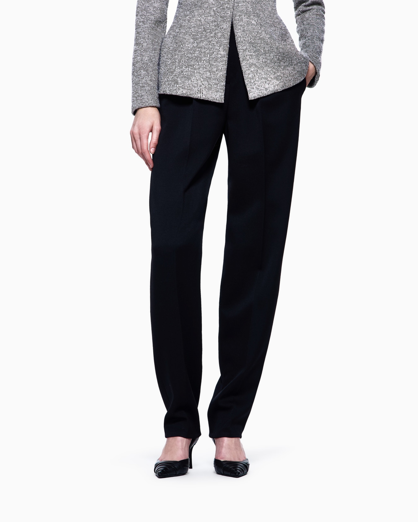 Pantaloni a una pince in lana Slide 3