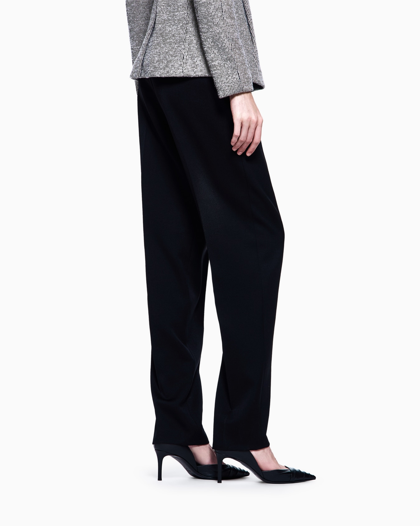 Pantaloni a una pince in lana Slide 2