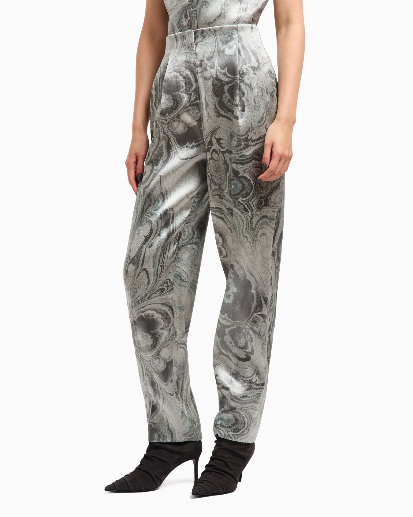 Jacquard single-pleat trousers Slide 3