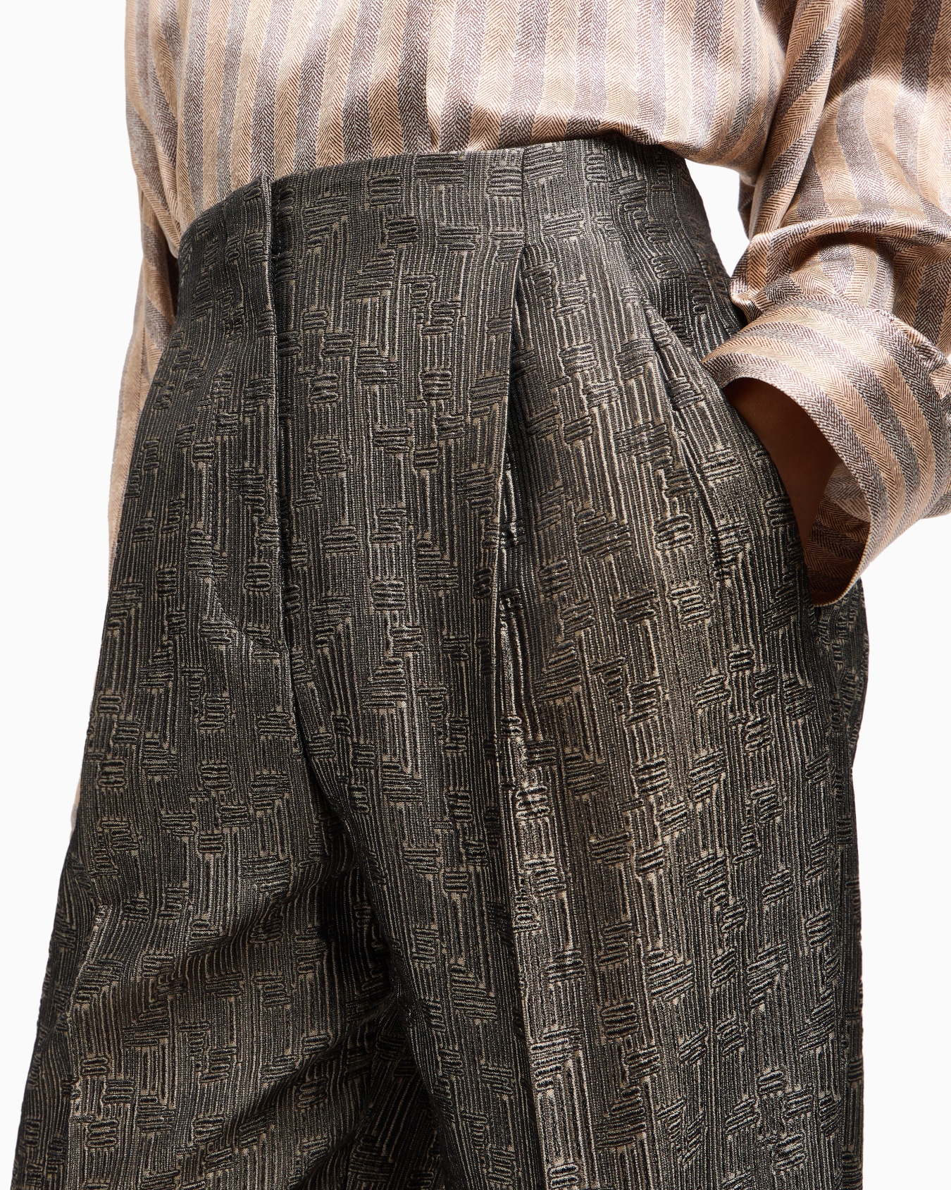 Pantaloni a una pince in seta e lana jacquard Slide 5