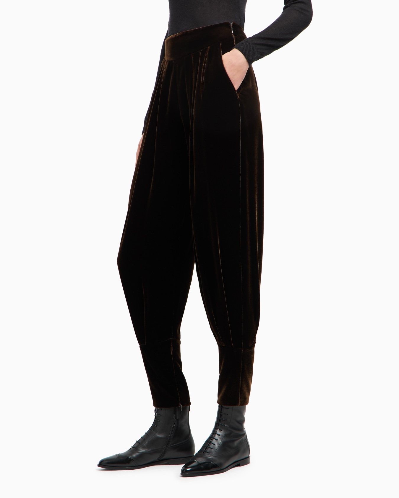 Pantalon à pinces en velours Diapositive 4
