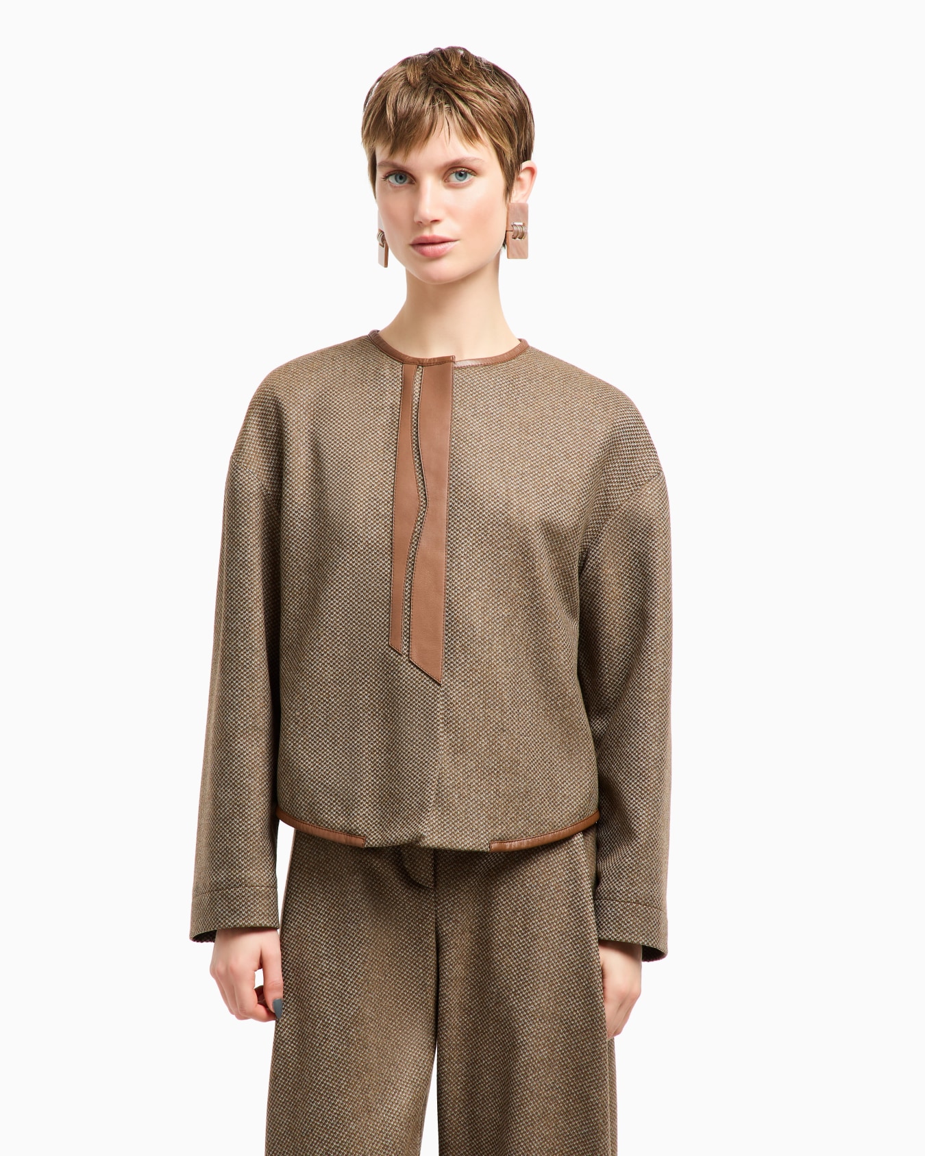 Giacca monopetto in lana vergine e cashmere e dettagli in pelle Slide 4