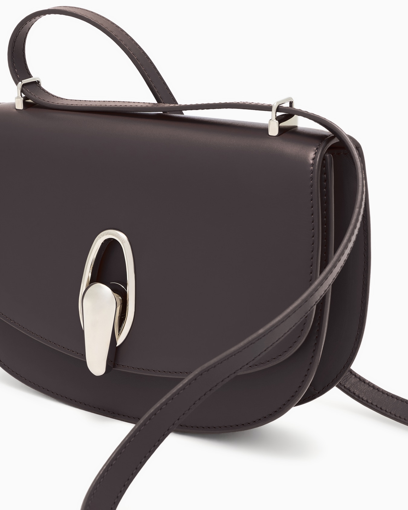 Leather shoulder bag Slide 4