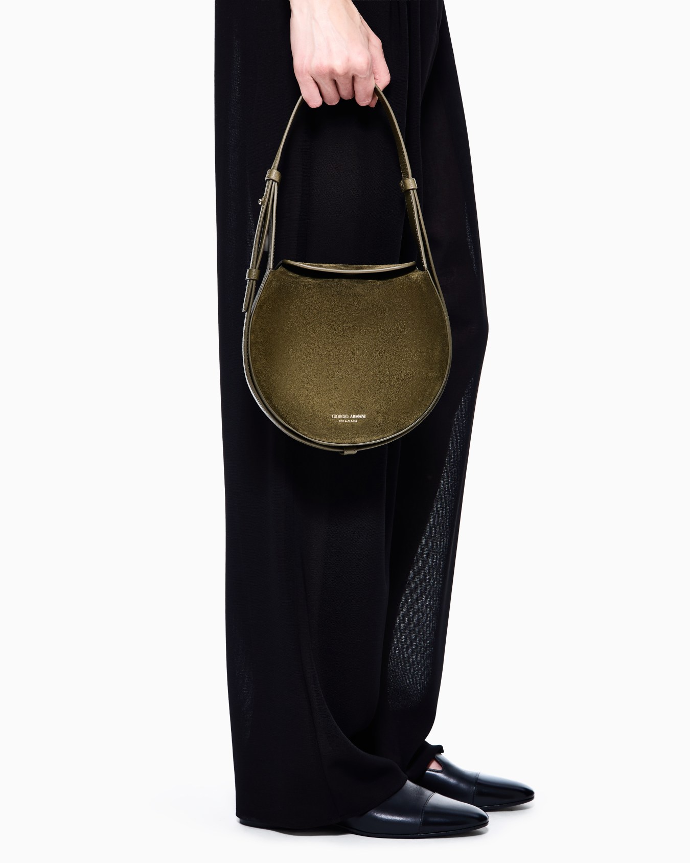 Small shoulder bag in suede and pebbled calfskin Slide 5