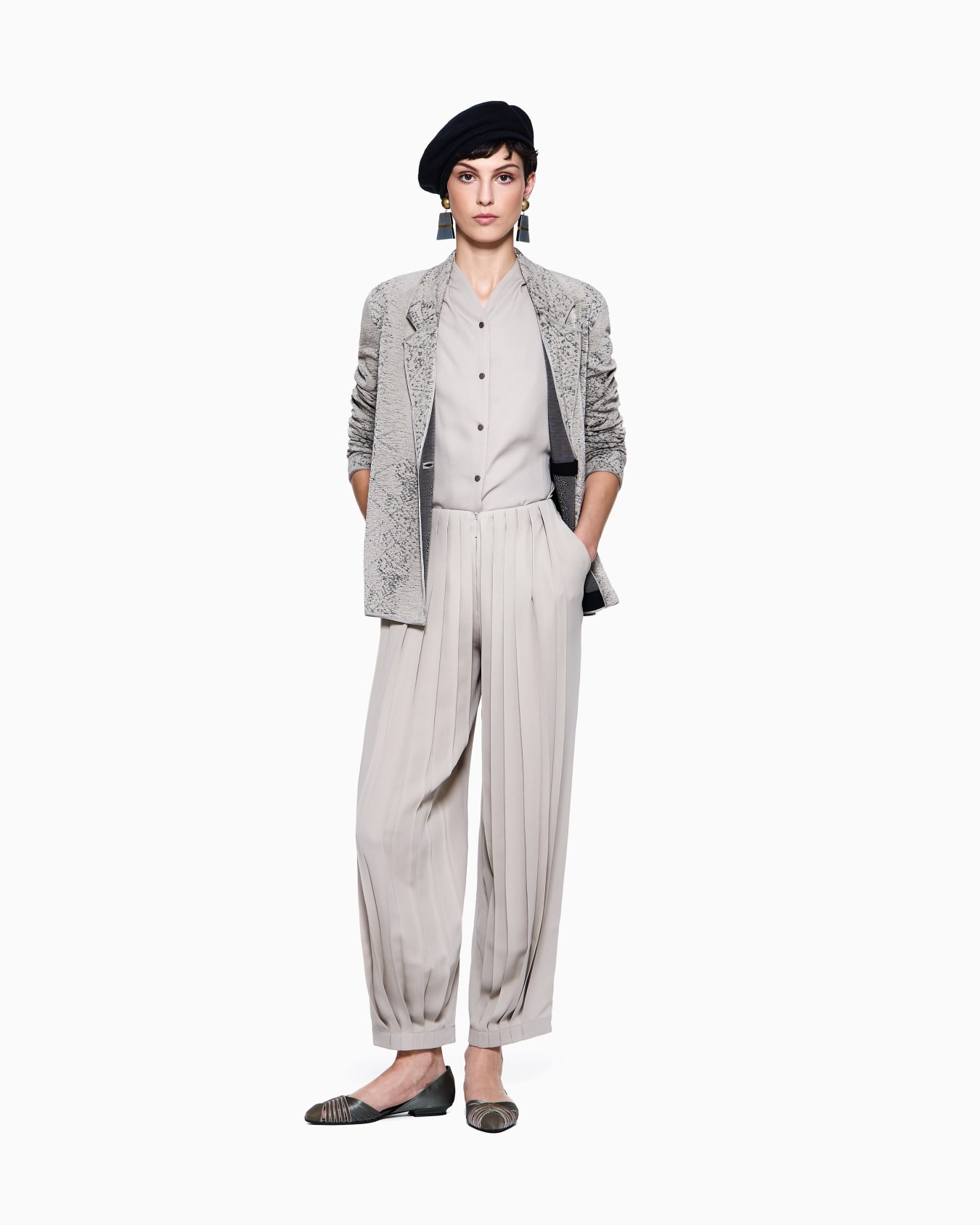 Top in tripla georgette di seta ASV Slide 1
