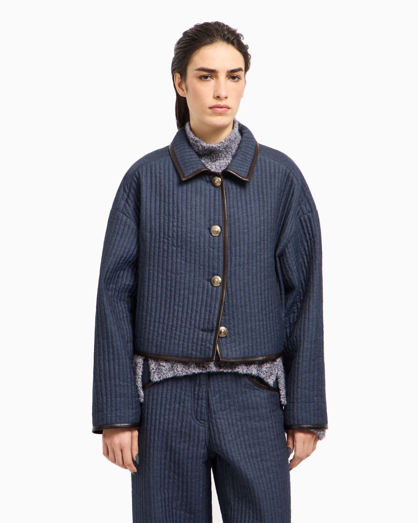 Denim Collection short blouson in viscose, cotton and silk with a quilted motif Slide 4