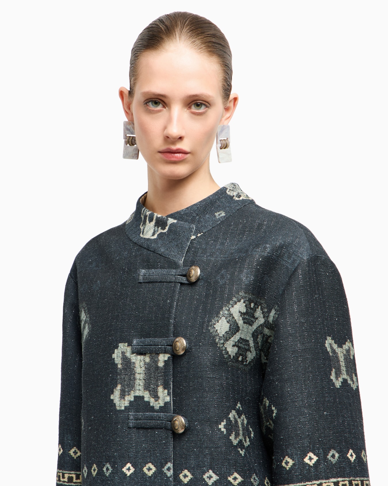 Printed tussah silk and cotton pea coat Slide 4