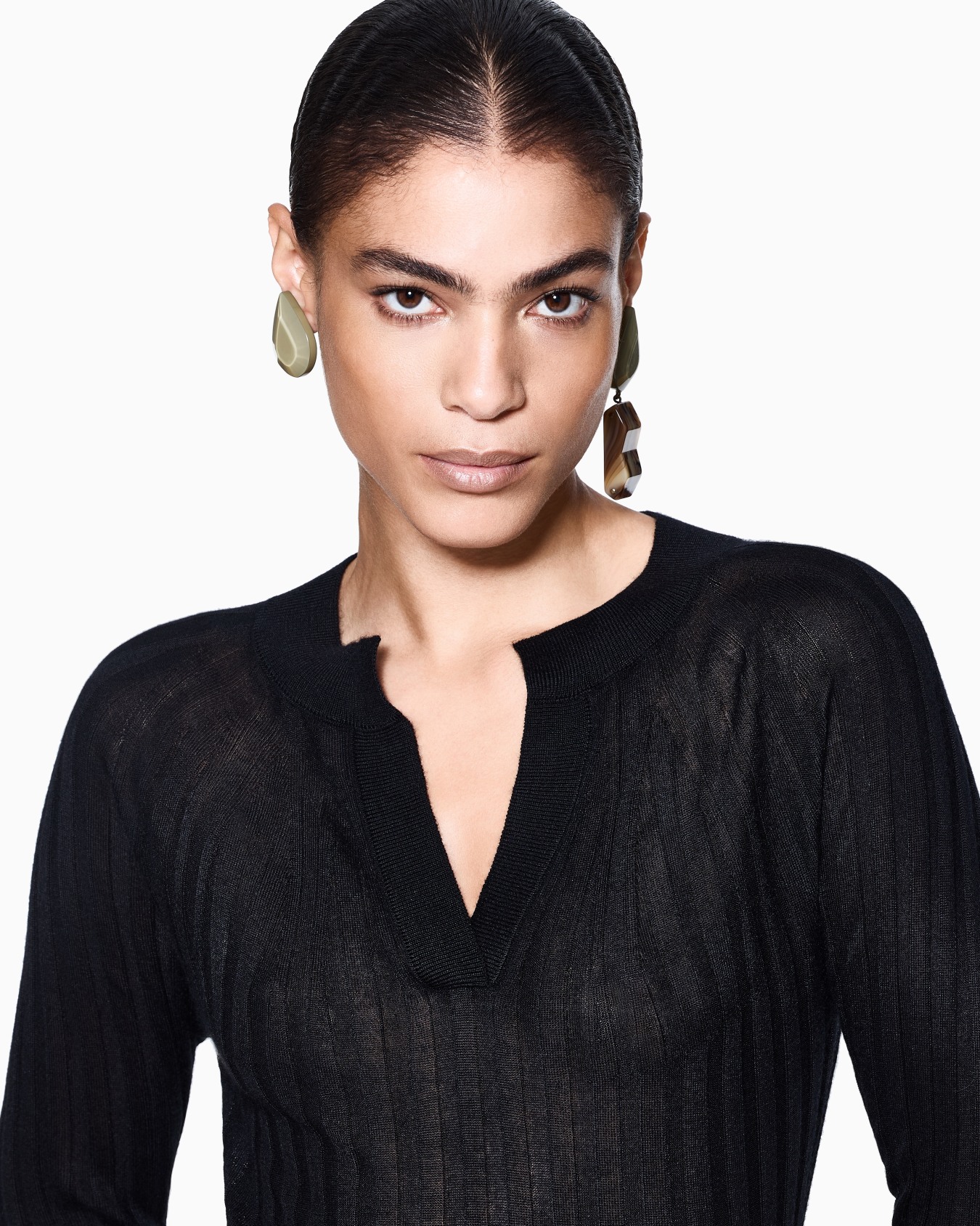 Crew-neck rib-knit jumper in cashmere and silk Slide 4