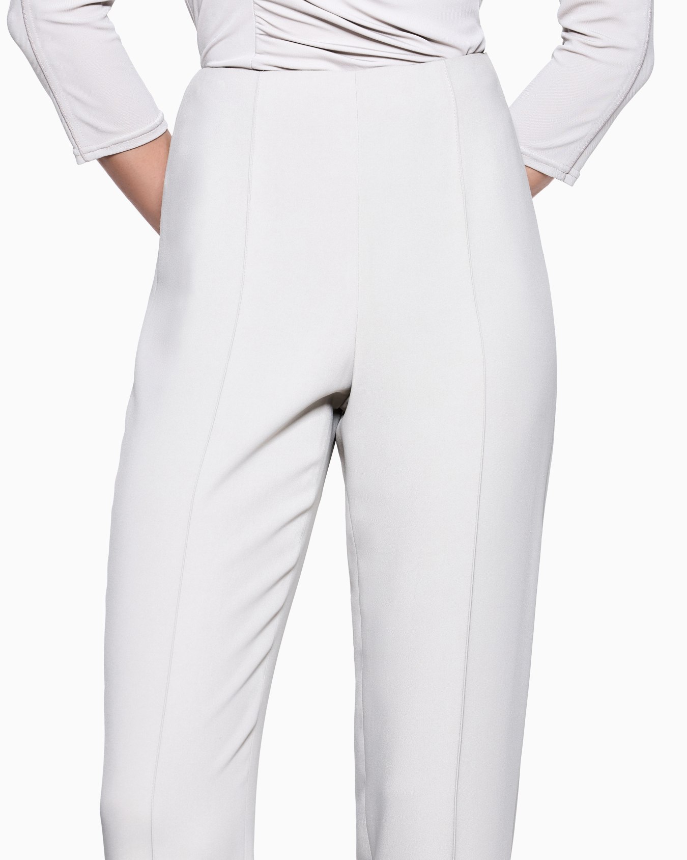 Pantalon droit en cady de viscose Diapositive 4