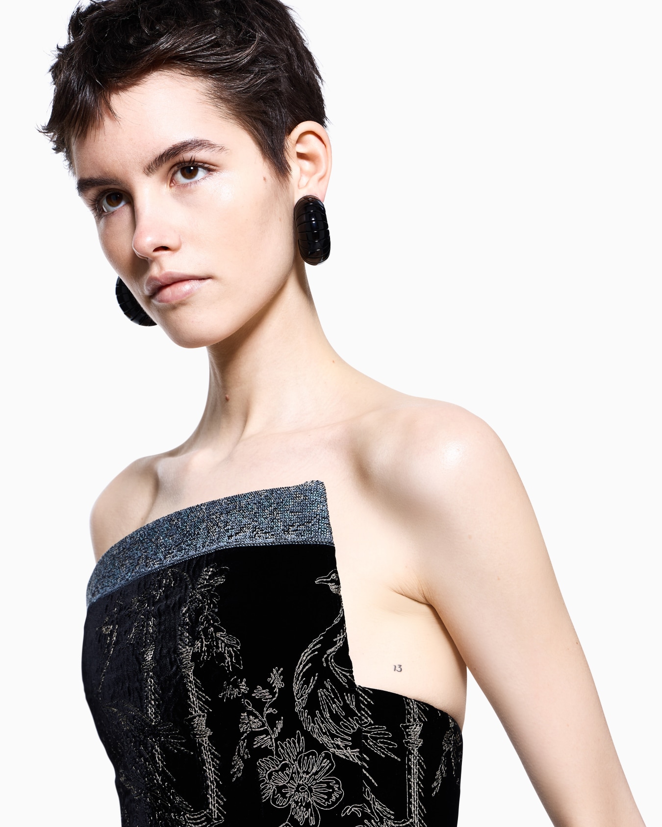 Bustier-Top aus besticktem Samt Folie 5