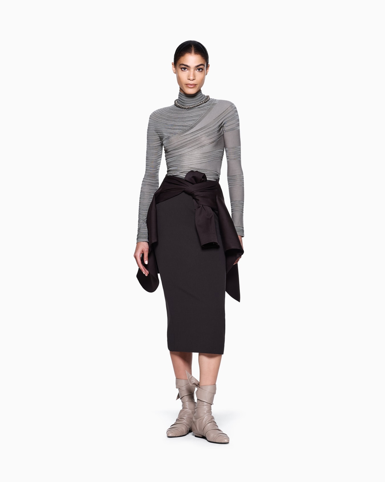 Stretch, wool crêpe midi skirt Slide 1