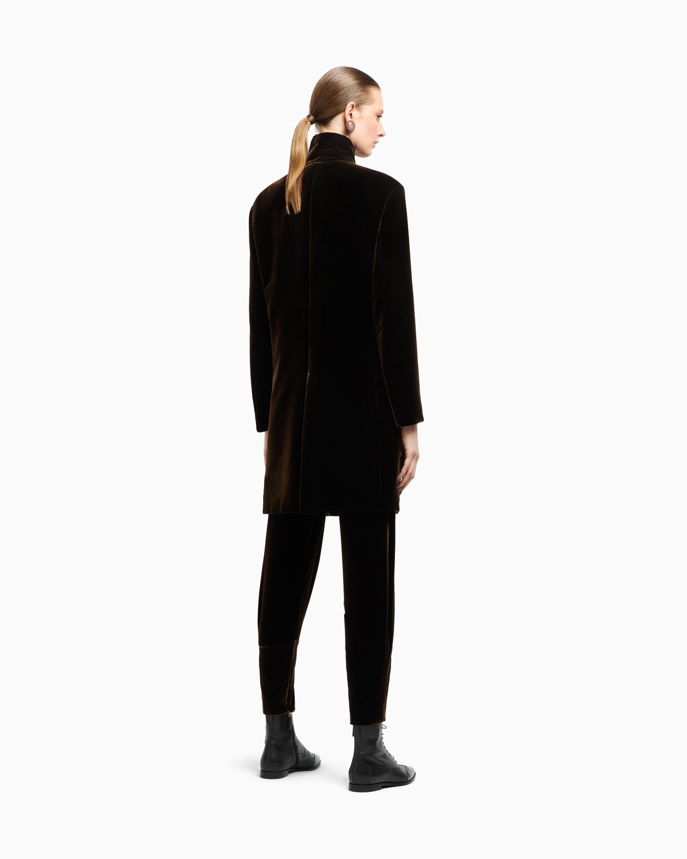 Double-breasted velvet coat Slide 3