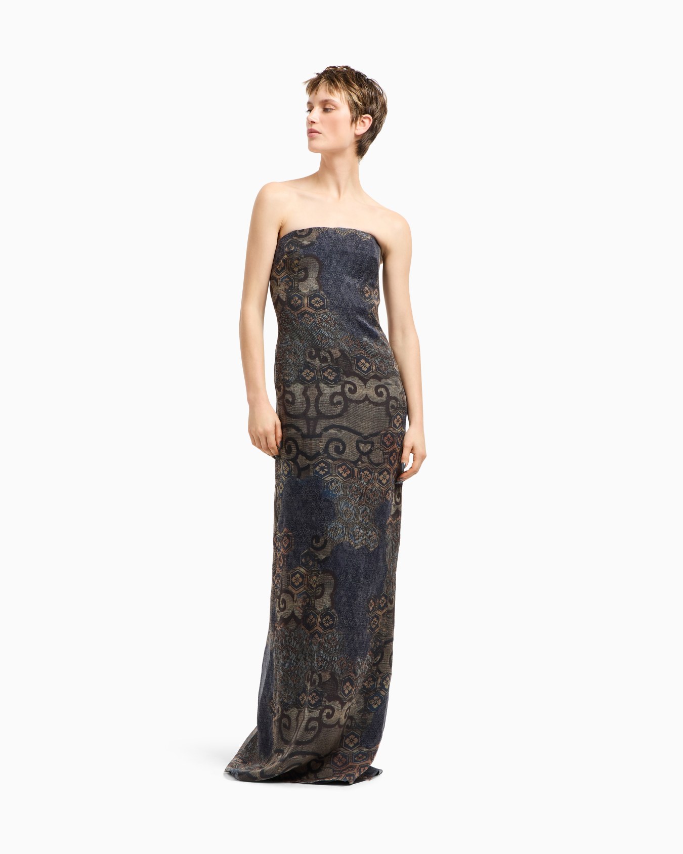 Long Dresses Slide 4