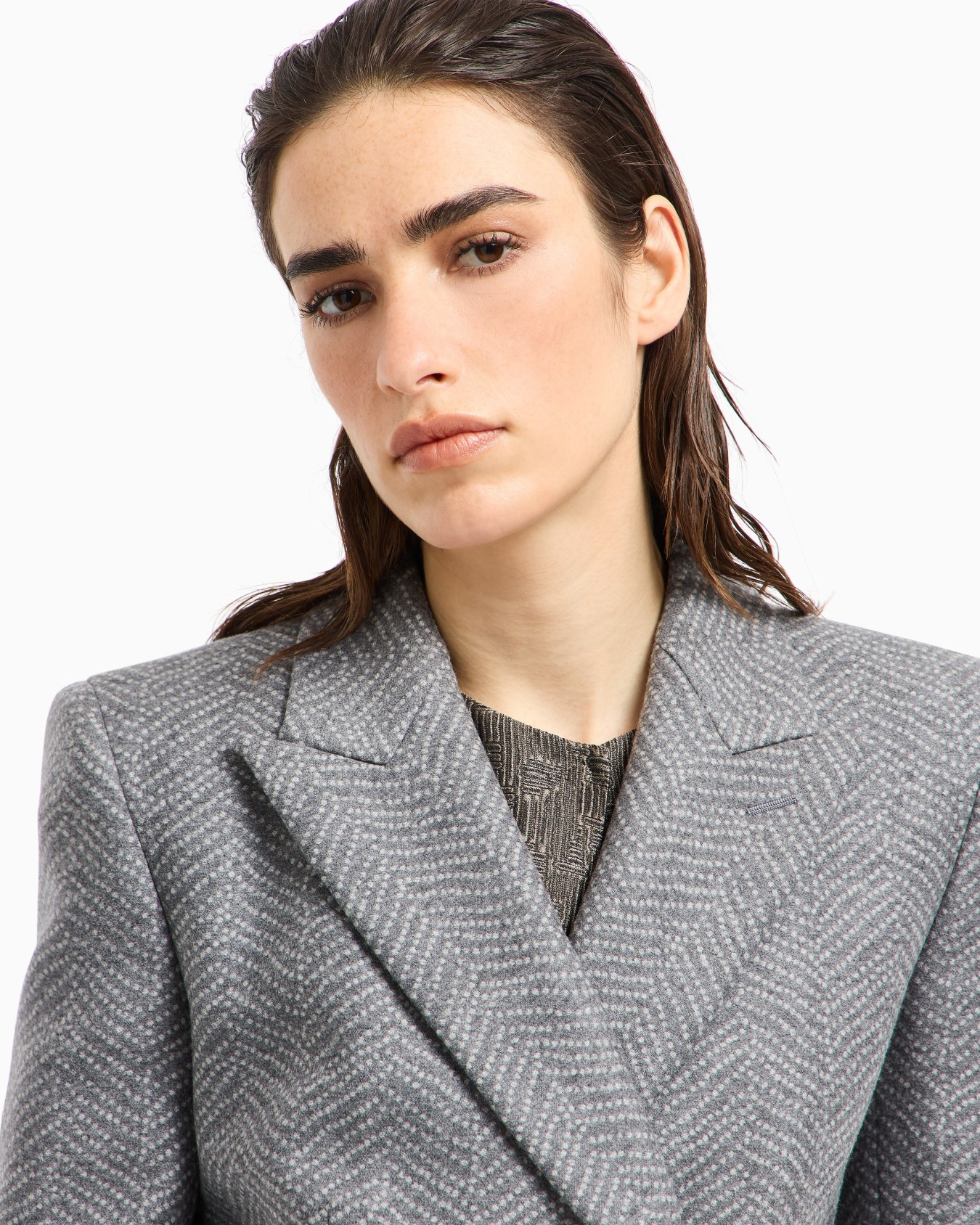 Giacca doppiopetto in lana vergine e cashmere jacquard chevron ASV Slide 5