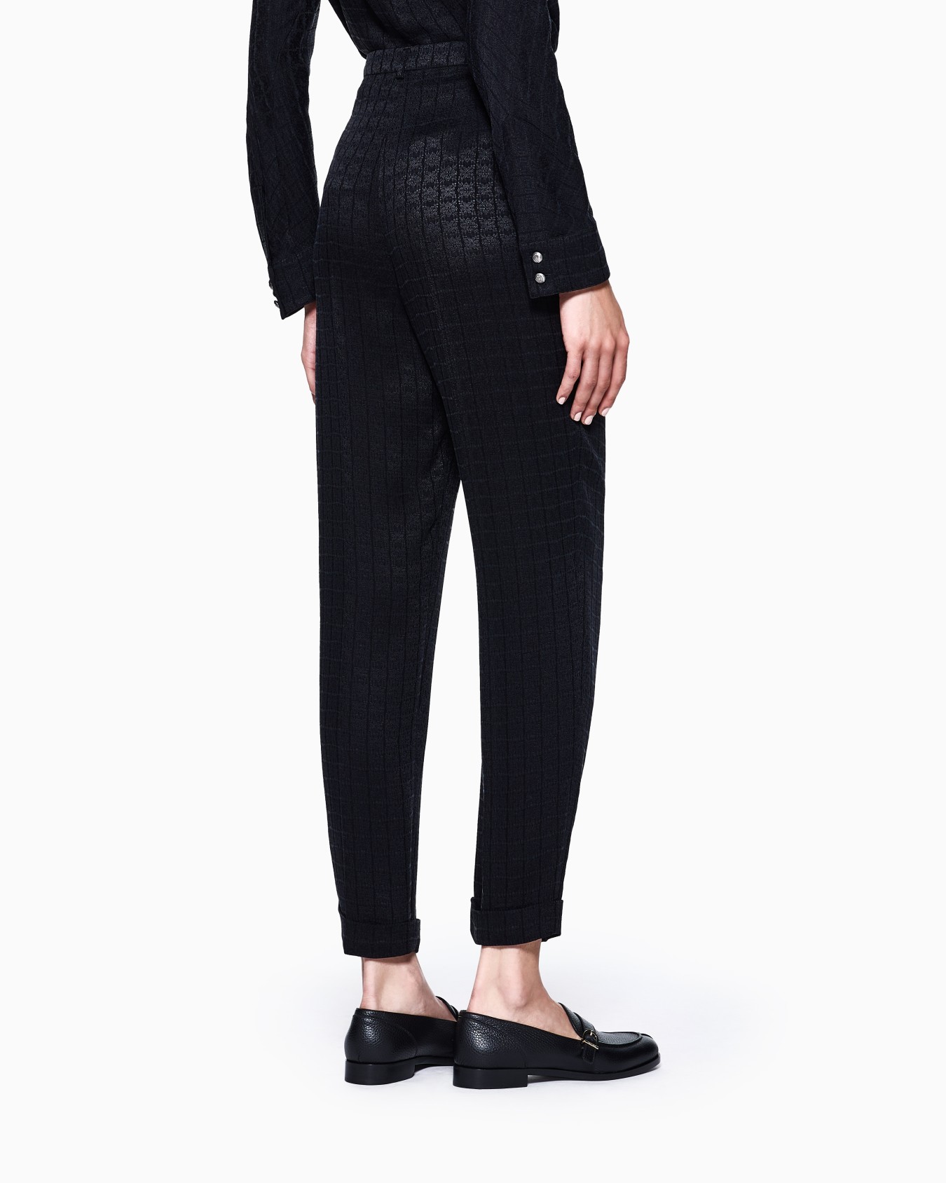 Pantaloni a una pince in cupro jacquard Slide 2