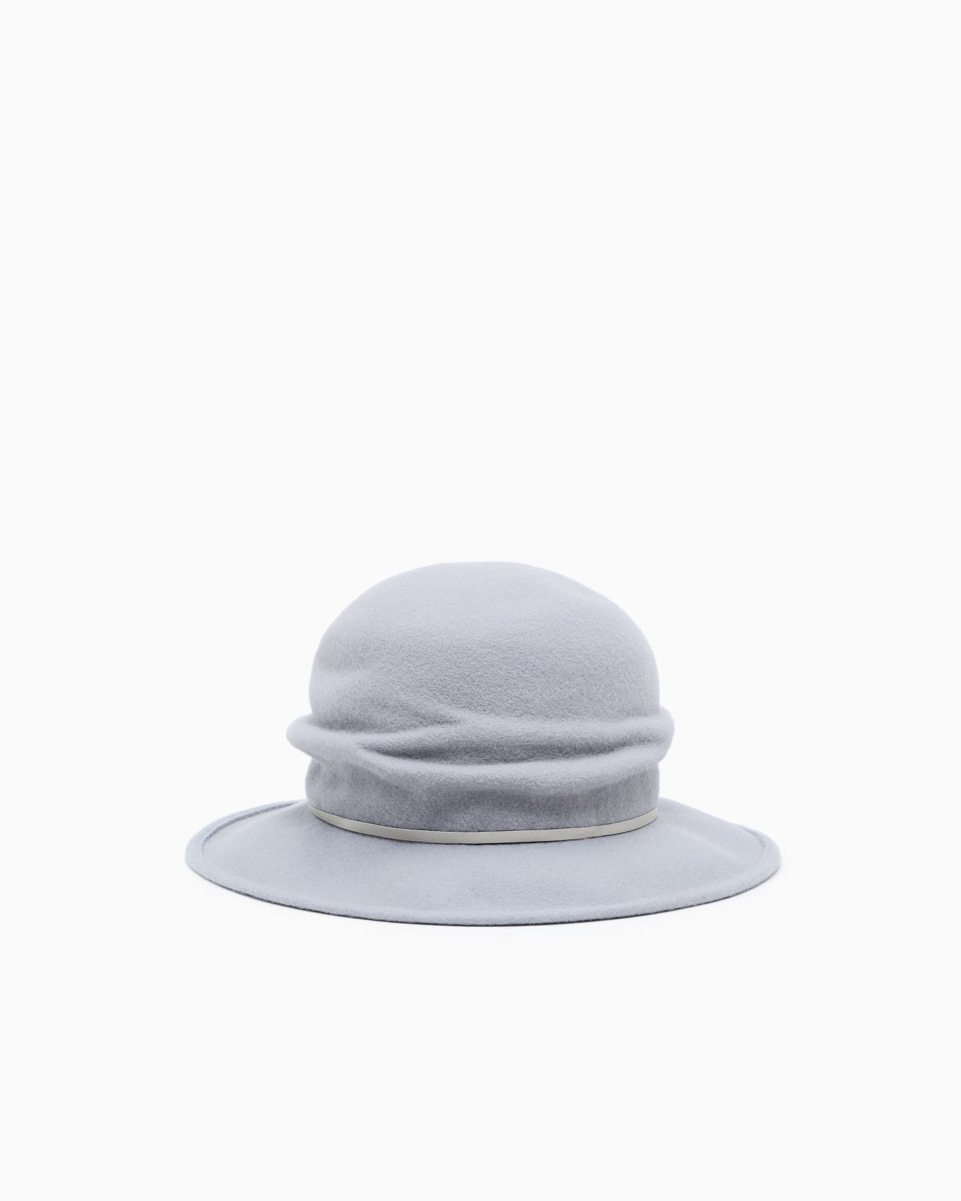 Cappello in feltro di lana Slide 0