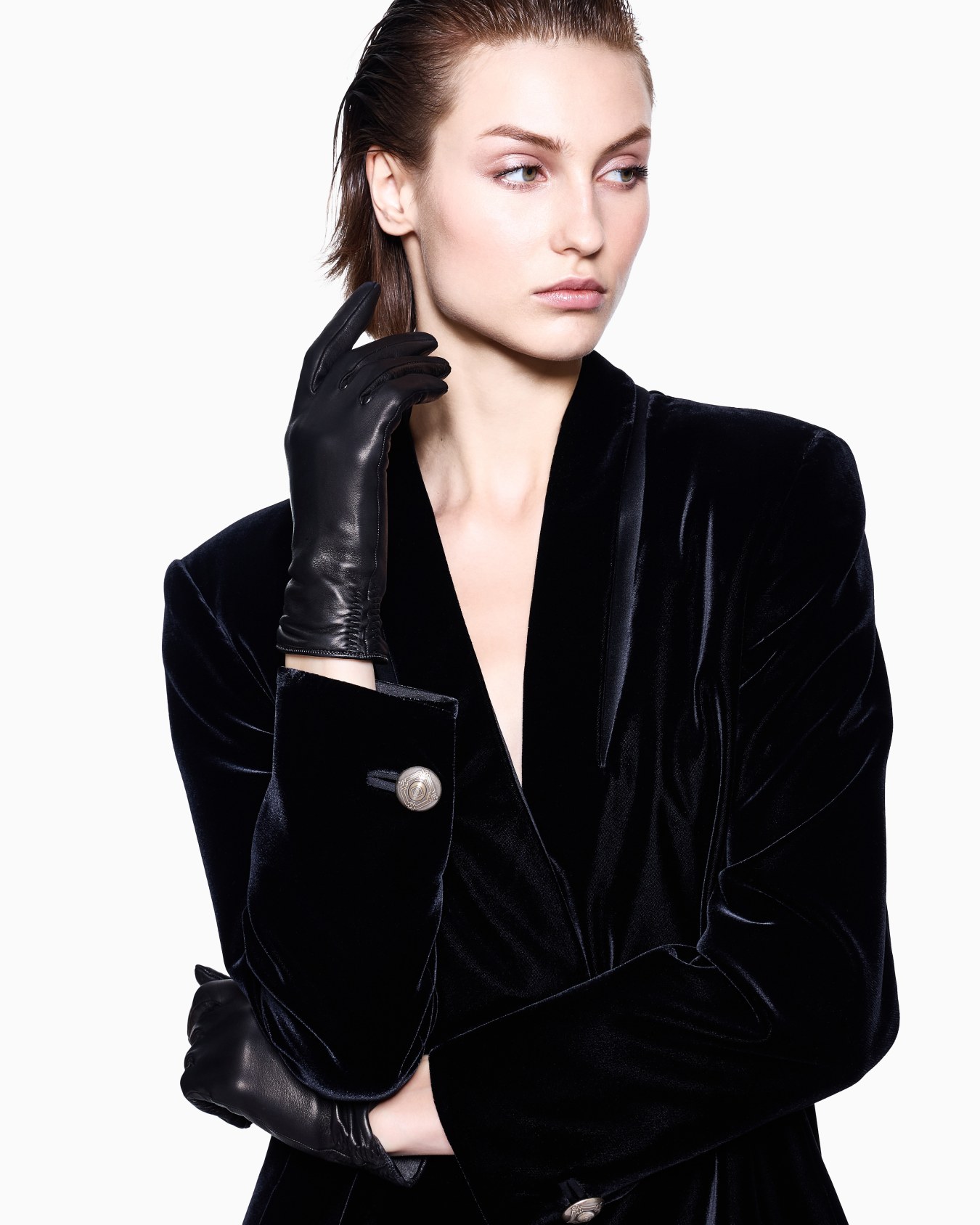 Lambskin nappa leather gloves Slide 2